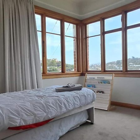 Stunning Family Home In Andersons Bay Dunedin Exterior foto