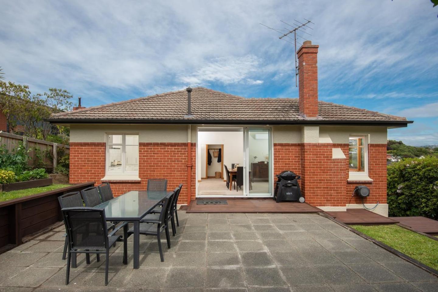 Stunning Family Home In Andersons Bay Dunedin Exterior foto